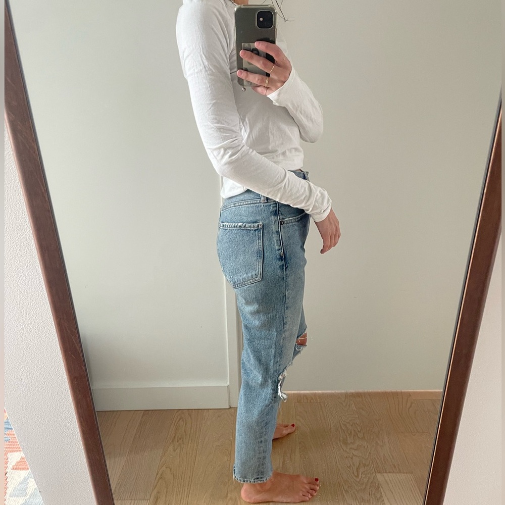 Agolde Riley Distressed Jeans - Picture 6 of 6